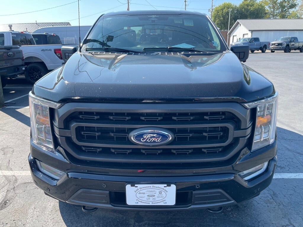 2023 Ford F-150 XLT photo 2