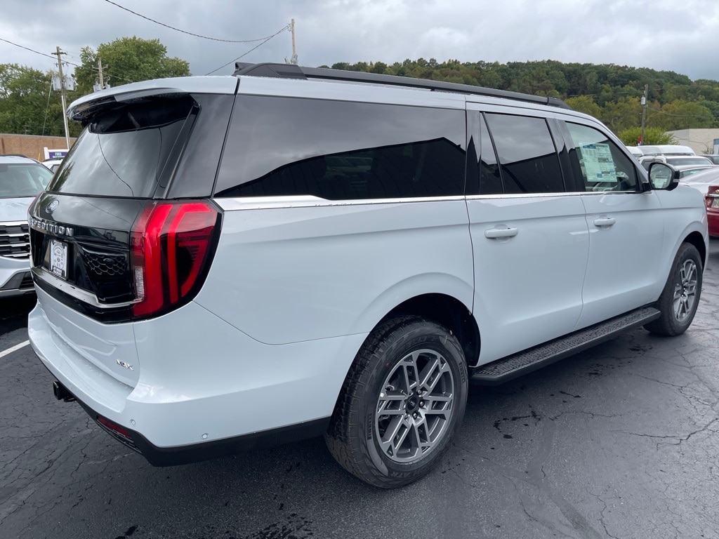 New 2025 Ford Expedition Max Active SUV