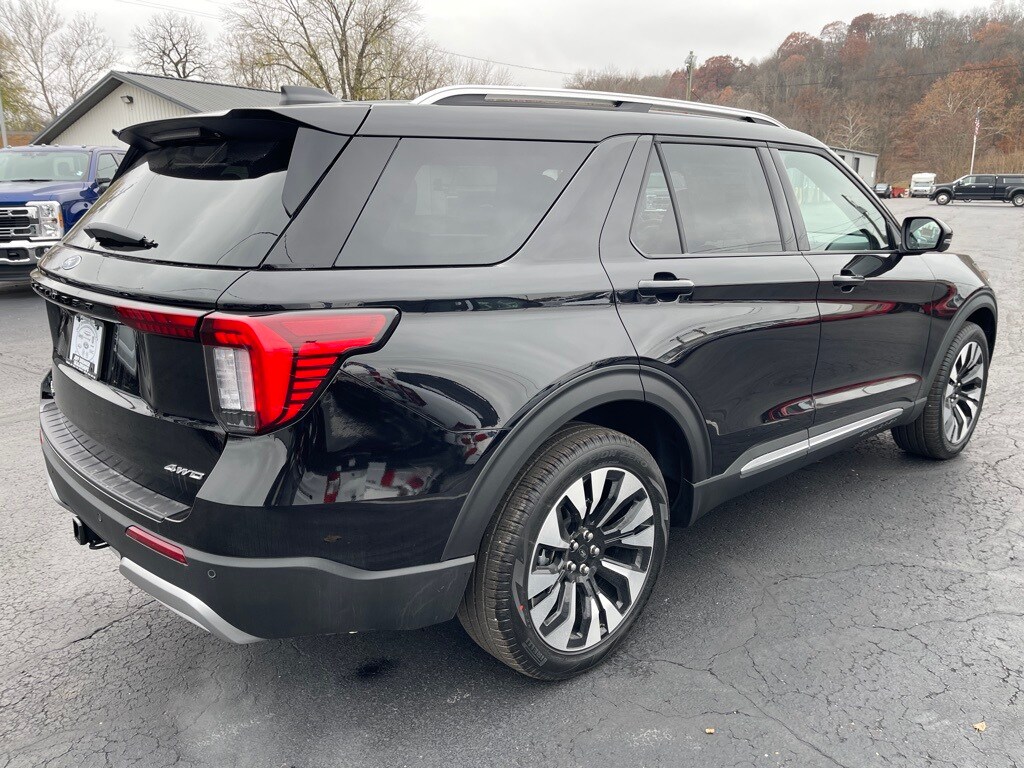 2026 Ford Explorer Platinum photo 2