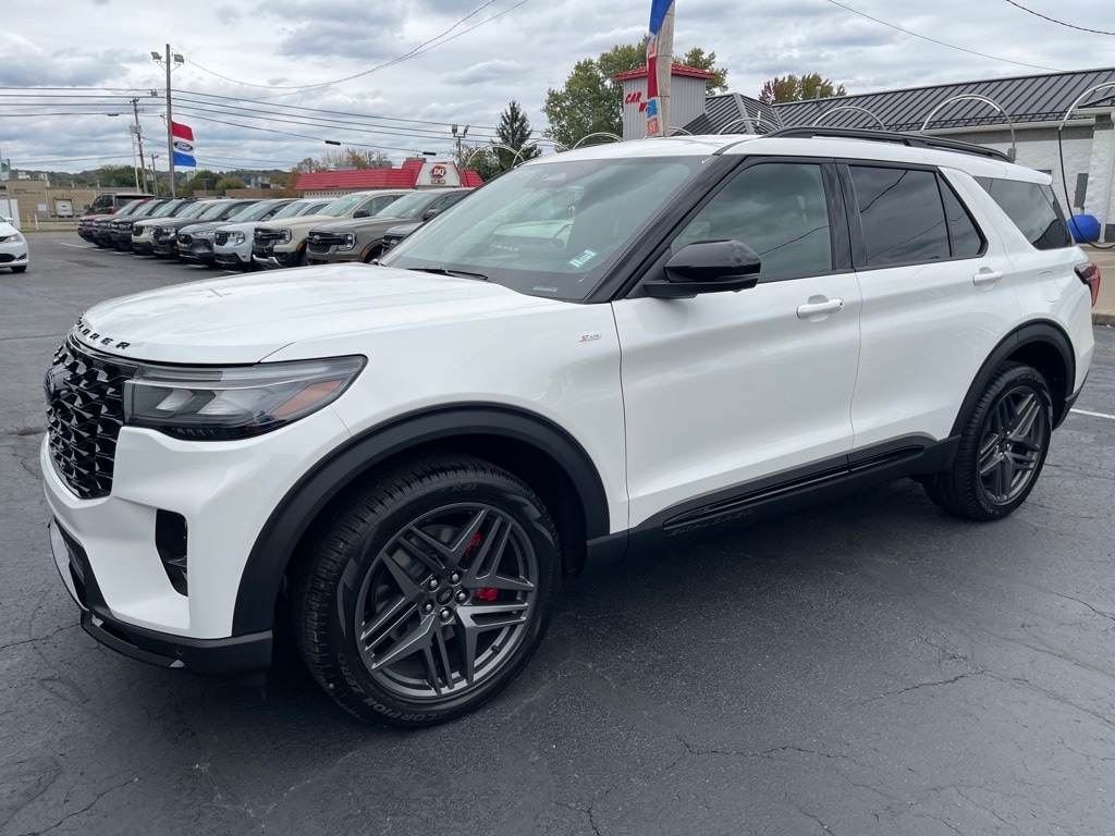 New 2025 Ford Explorer ST-Line SUV