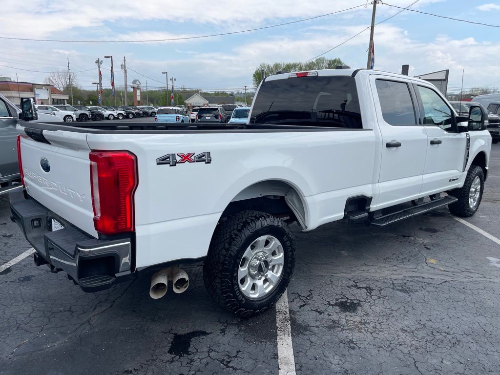 2024 Ford F-250 Super Duty XLT - Photo 3