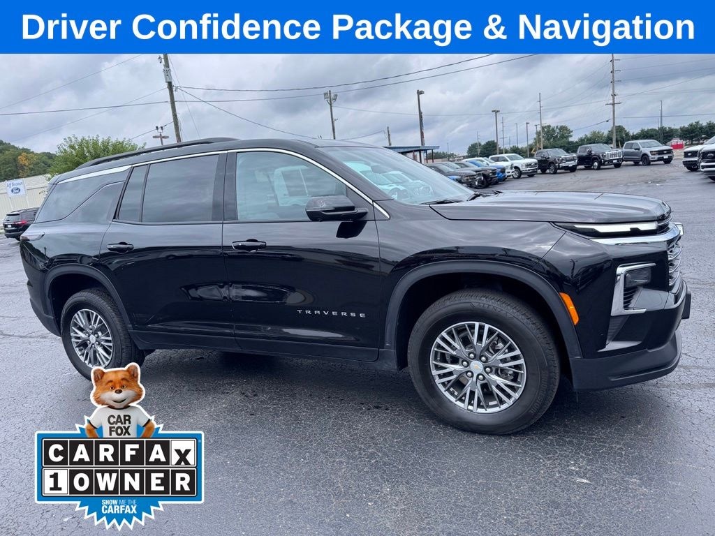 Used 2026 Chevrolet Traverse LT SUV