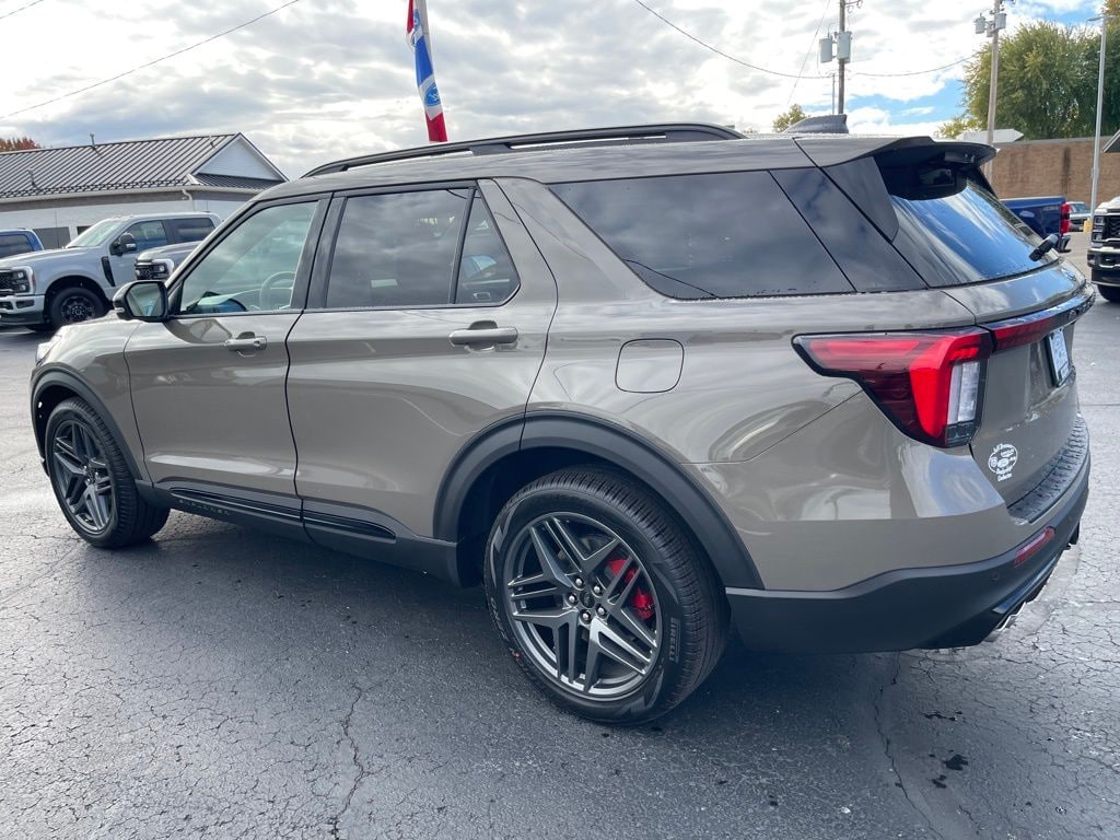 New 2026 Ford Explorer ST SUV
