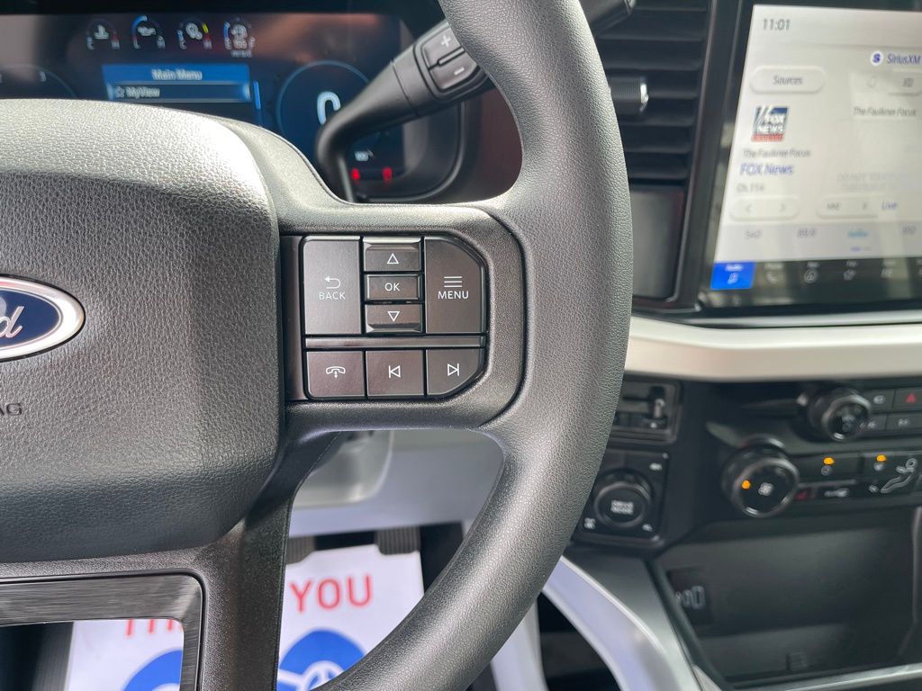 2026 Ford F-350 Super Duty XLT - Photo 16