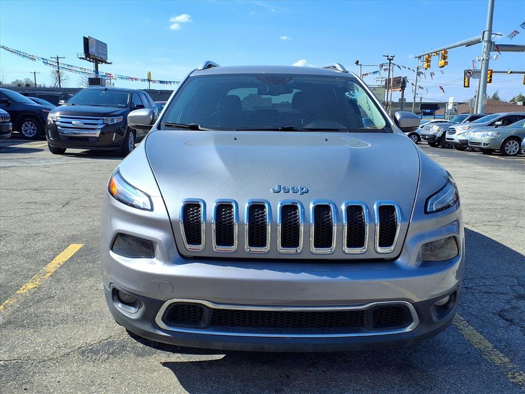 Used 2015 Jeep Cherokee Limited FWD SUV