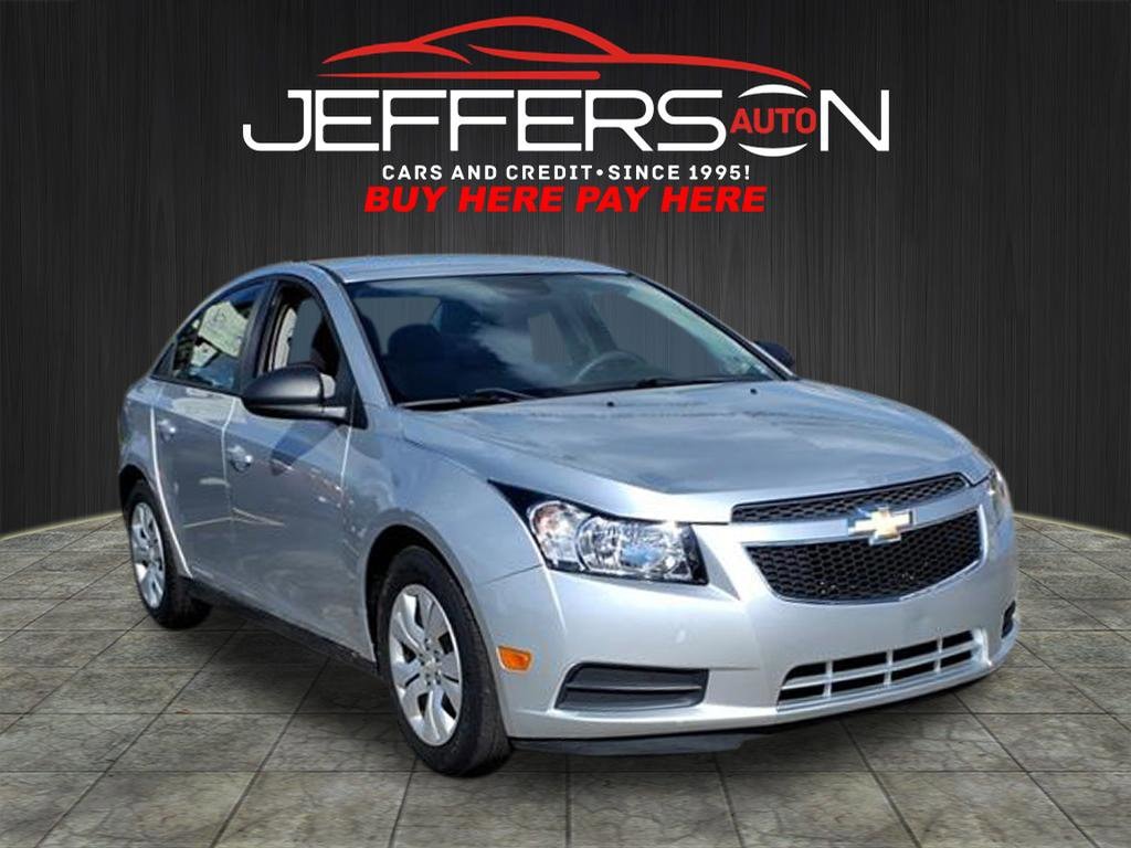 2013 Chevrolet Cruze LS Auto's photo
