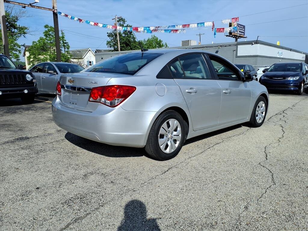 Used 2014 Chevrolet Cruze LS Auto Sedan