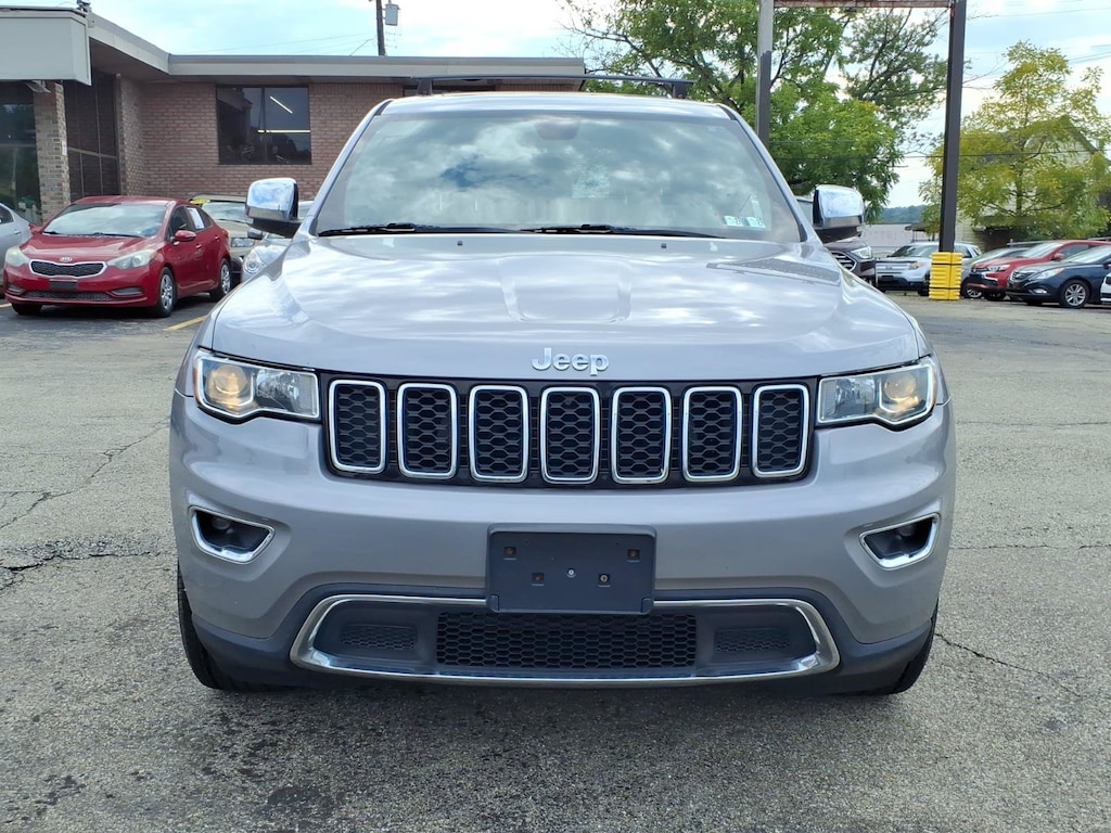 Used 2017 Jeep Grand Cherokee Limited 4x4 SUV