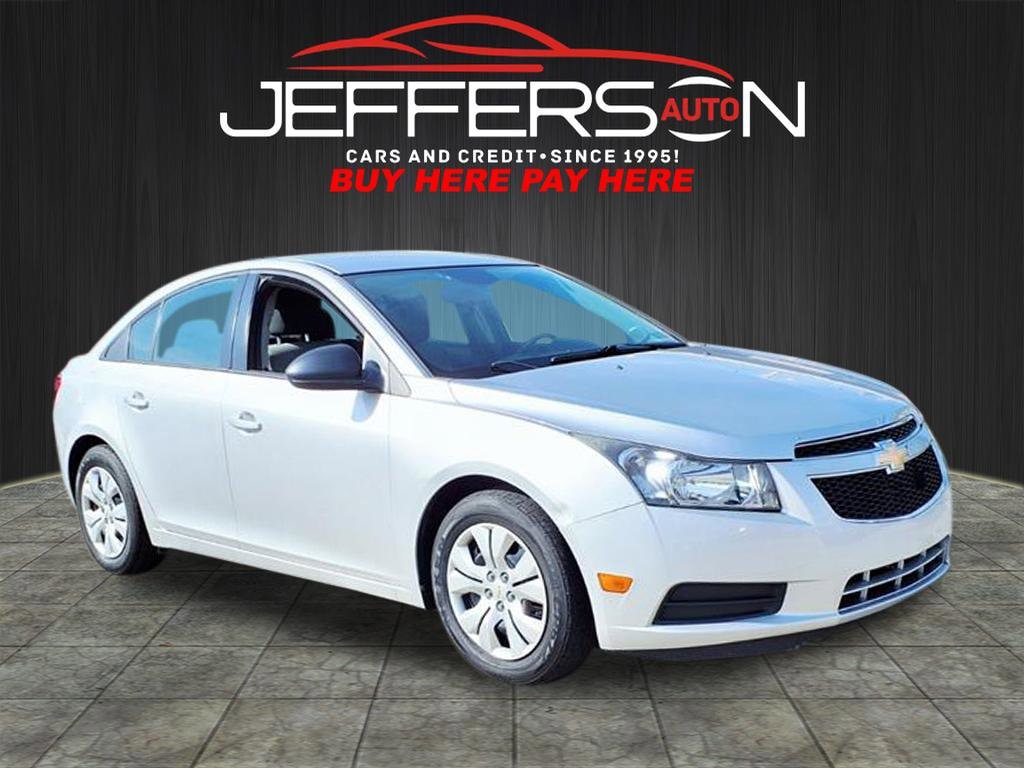 2014 Chevrolet Cruze LS Auto's photo