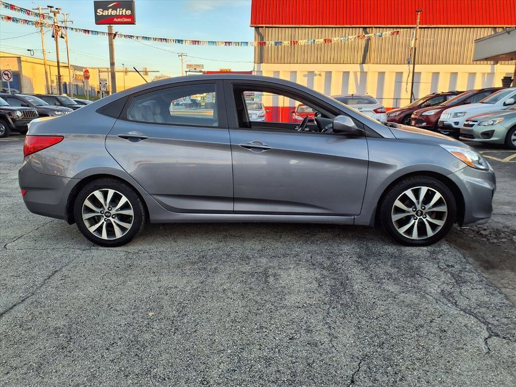 Used 2016 Hyundai Accent SE Sedan
