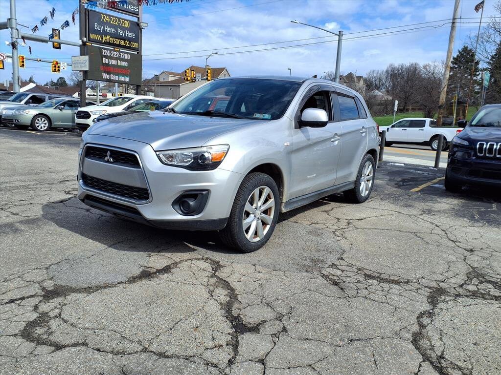Used 2015 Mitsubishi Outlander Sport ES SUV