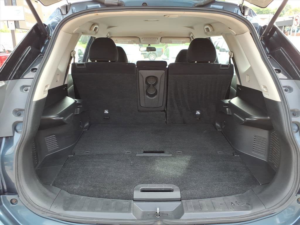 Used 2014 Nissan Rogue S AWD SUV