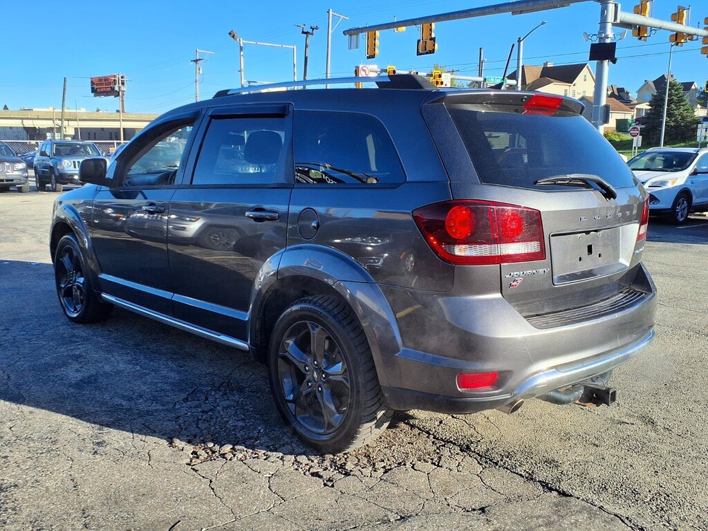Used 2019 Dodge Journey Crossroad SUV