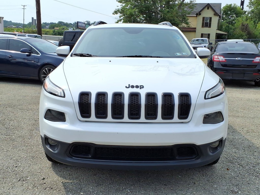Used 2018 Jeep Cherokee Limited 4x4 SUV