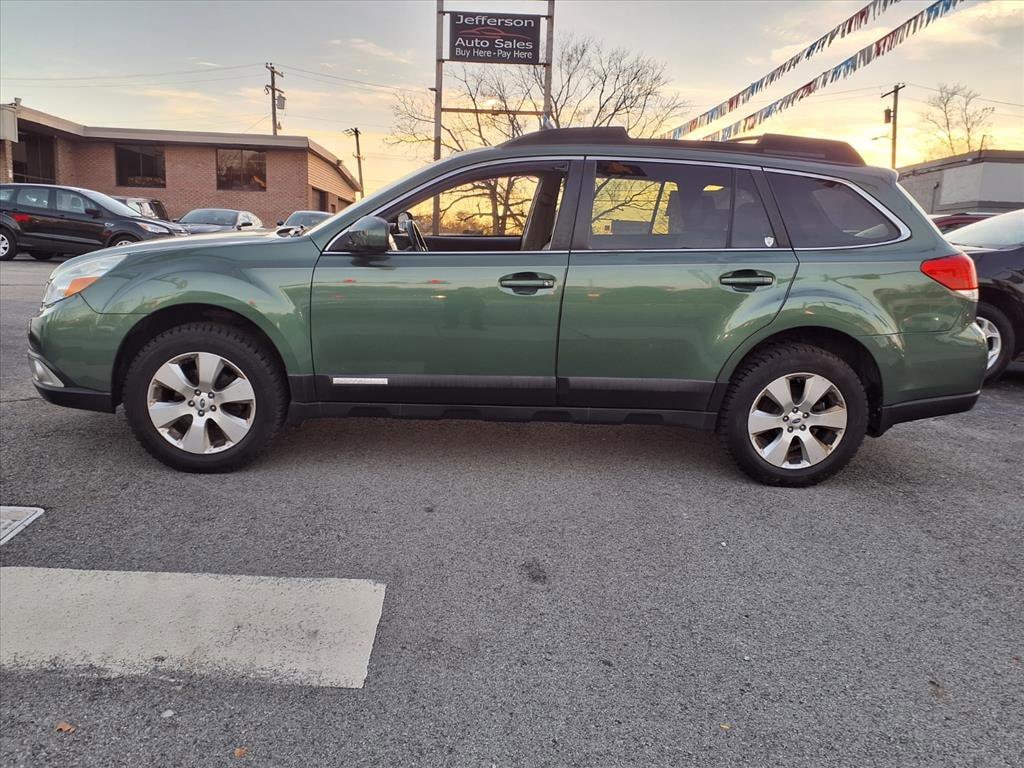 Used 2011 Subaru Outback 2.5i Limited (CVT) SUV