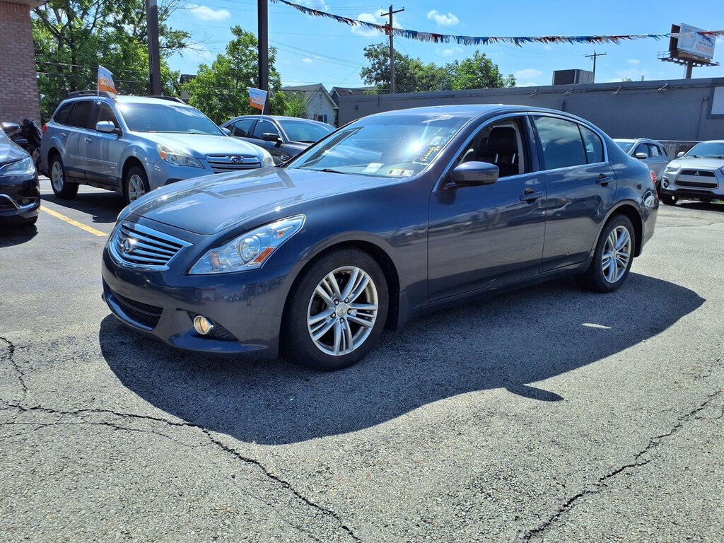Used 2011 INFINITI G25x Base Sedan