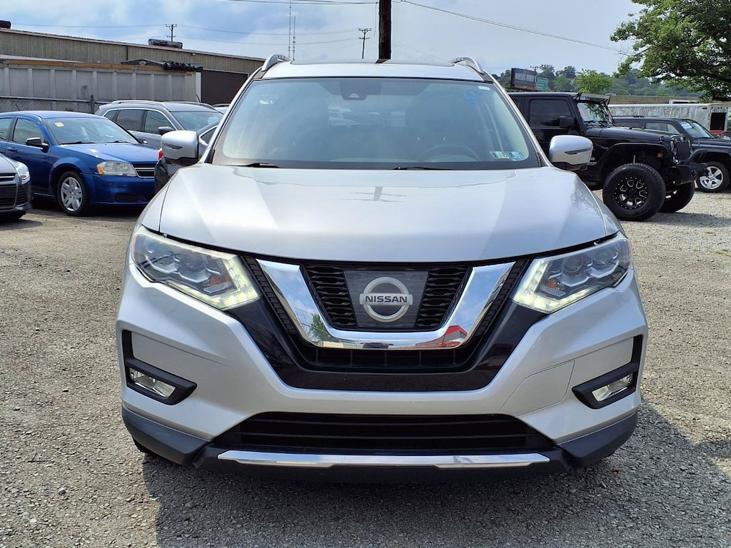 Used 2017 Nissan Rogue SL SUV