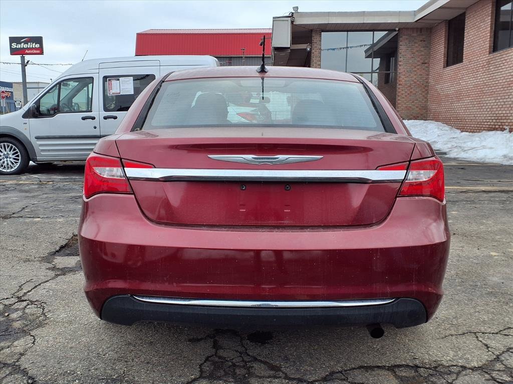 Used 2014 Chrysler 200 LX Sedan