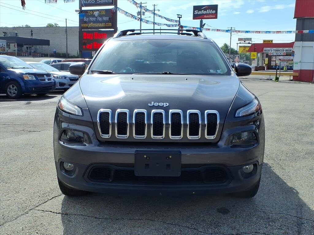 Used 2016 Jeep Cherokee Latitude 4x4 SUV