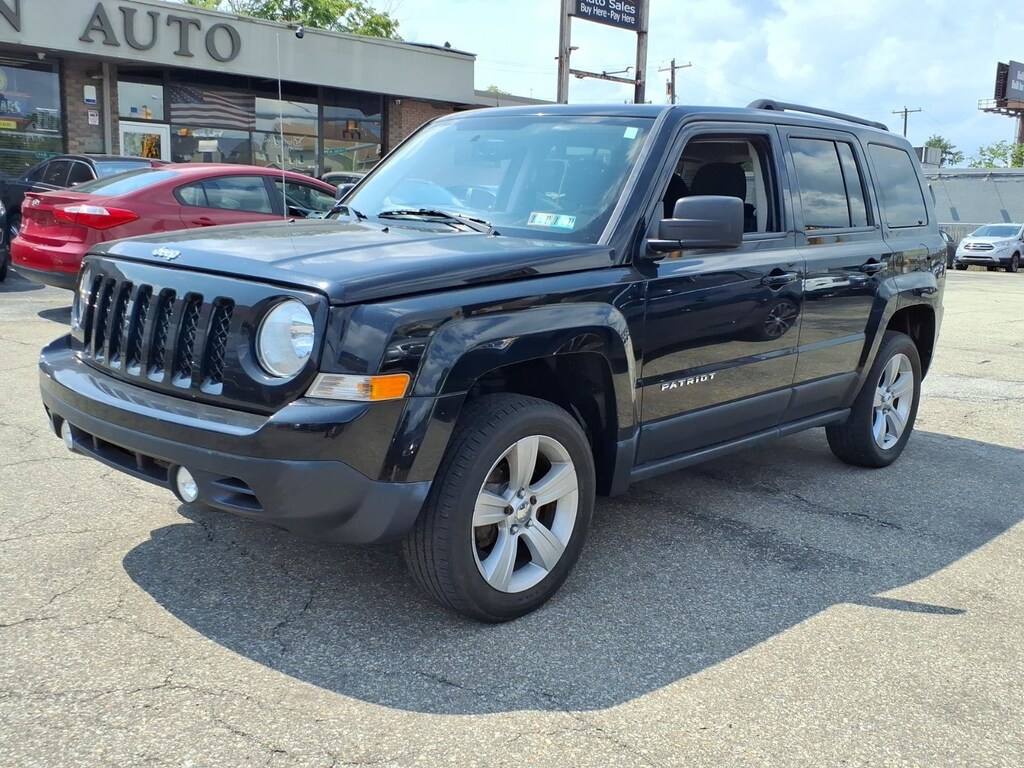 Used 2015 Jeep Patriot Latitude 4x4 SUV