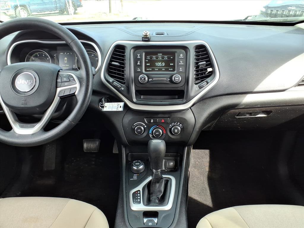 2015 Jeep Cherokee Sport - Photo 13