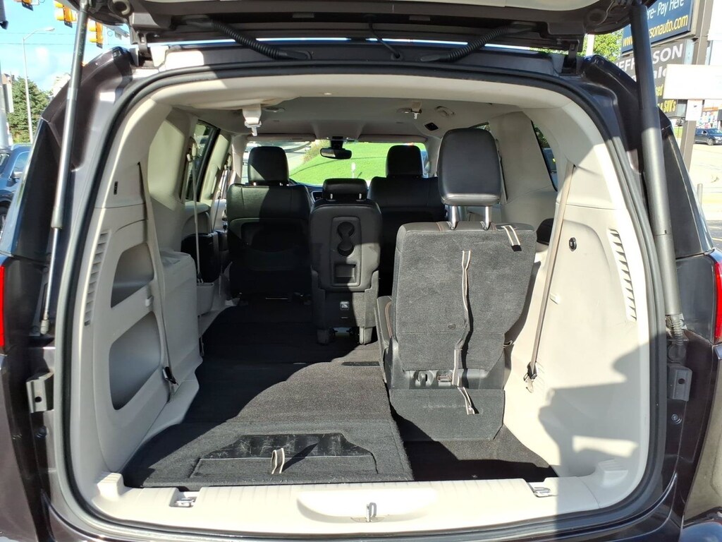 Used 2017 Chrysler Pacifica Touring-L Van