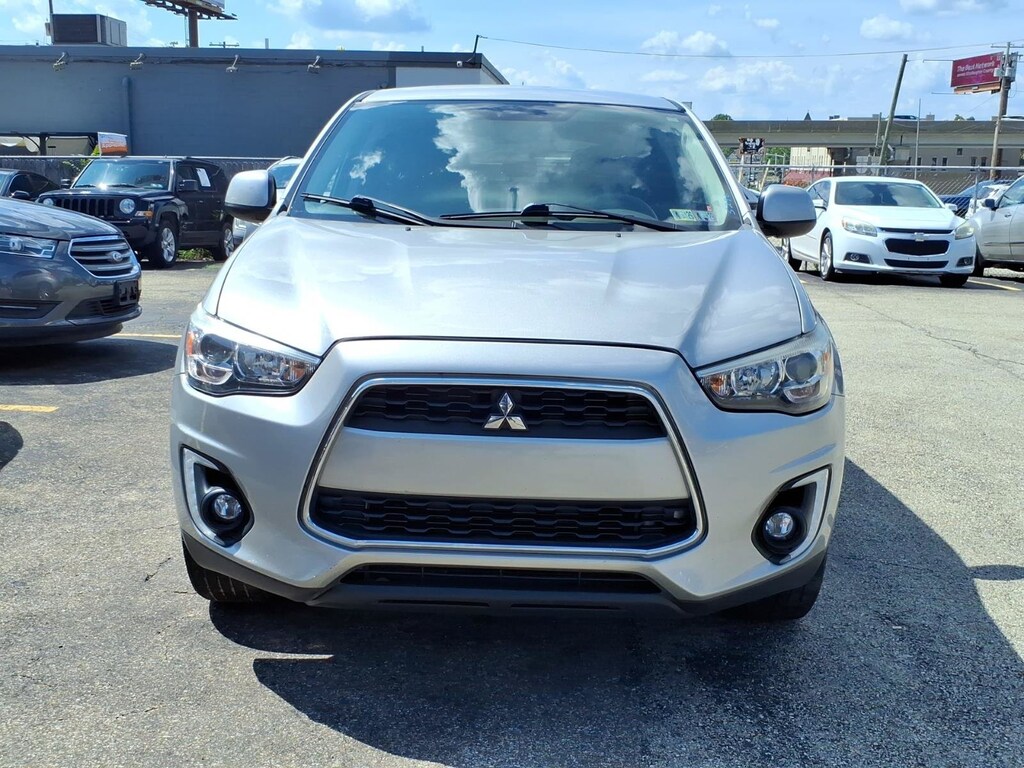 Used 2015 Mitsubishi Outlander Sport SE SUV