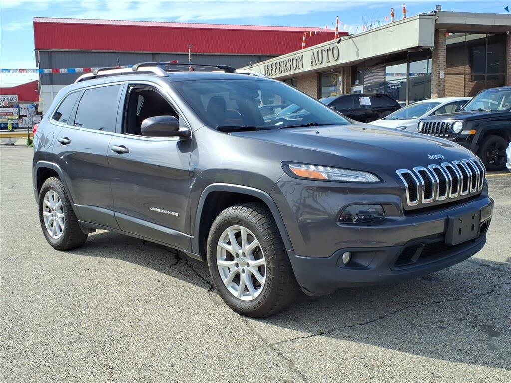Used 2016 Jeep Cherokee Latitude 4x4 SUV