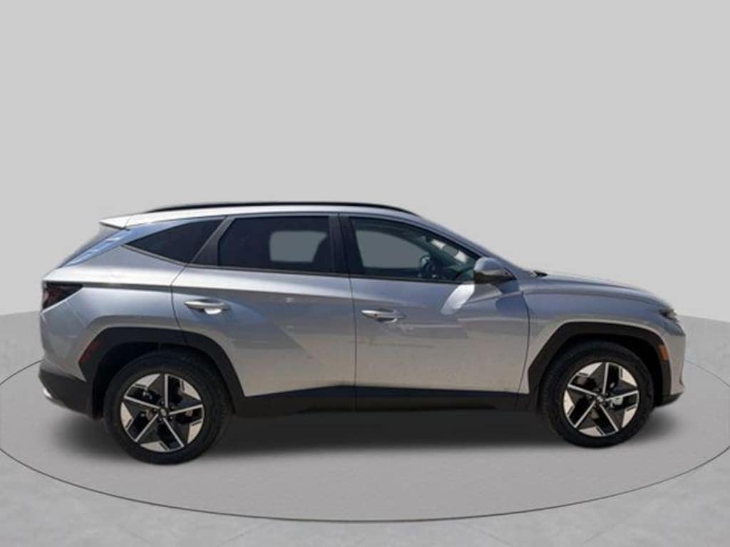 New 2026 Hyundai Tucson Hybrid SEL FWD SUV