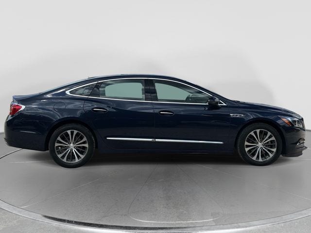 1G4ZR5SS1HU163586