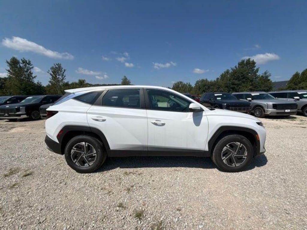New 2026 Hyundai Tucson Hybrid Blue SUV