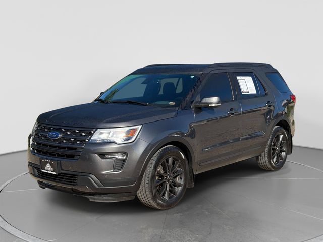 2019 Ford Explorer XLT 4WD's photo