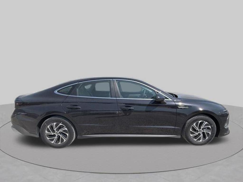 New 2026 Hyundai Sonata Hybrid Blue Sedan
