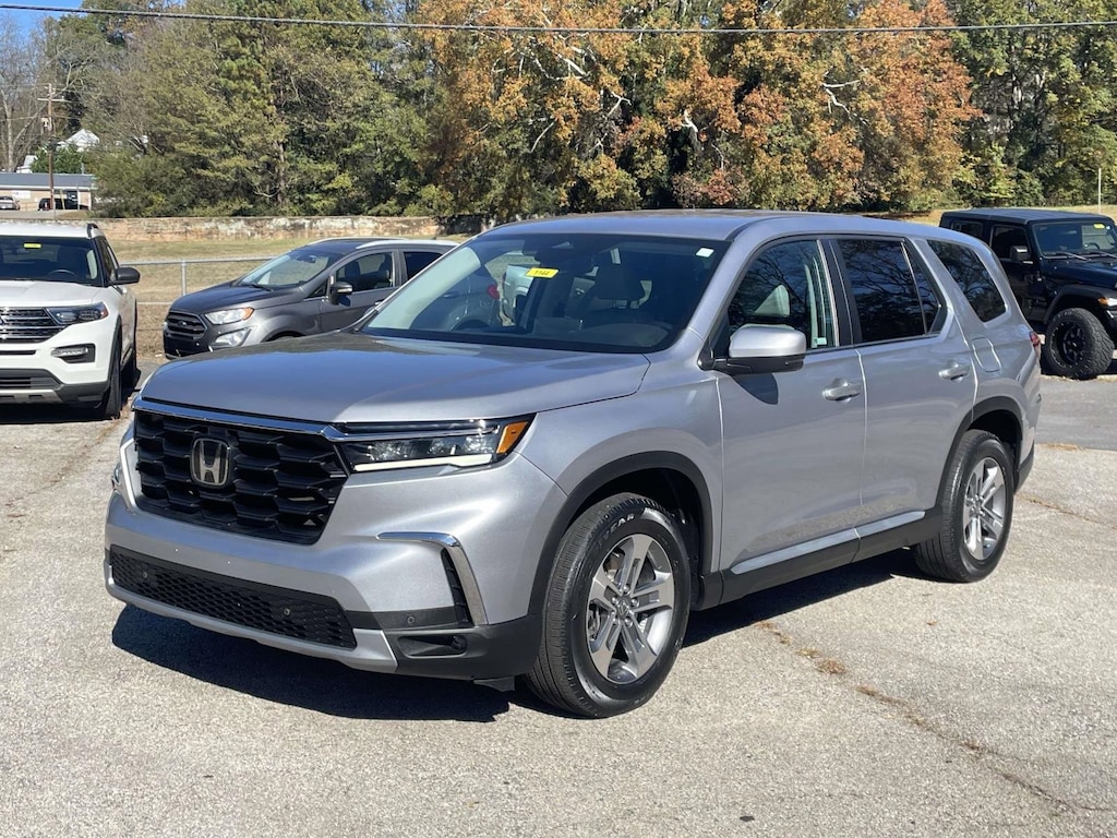Used 2023 Honda Pilot EX-L 8 Passenger SUV