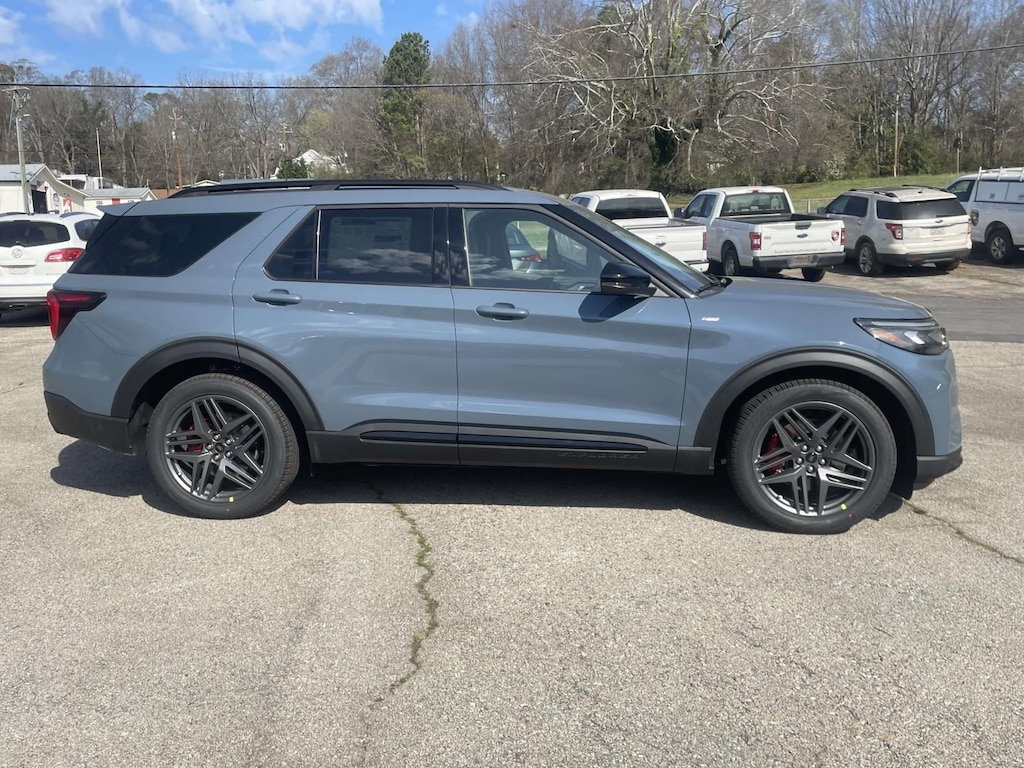 New 2026 Ford Explorer ST-Line SUV