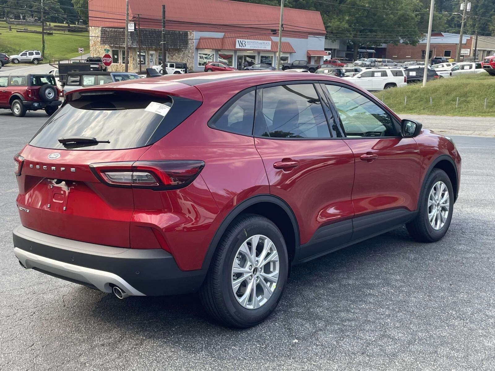 2025 Ford Escape Active photo 3