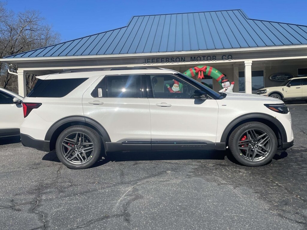 New 2026 Ford Explorer ST-Line SUV