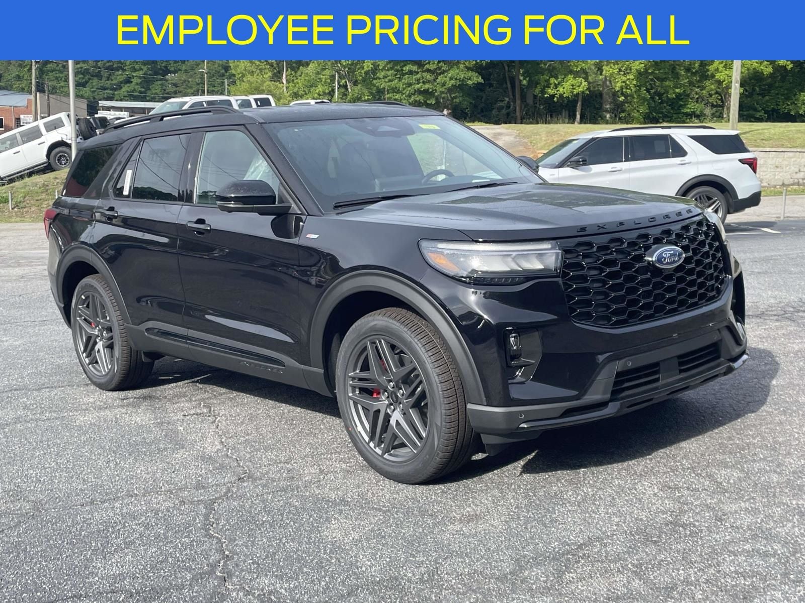 2026 Ford Explorer ST-LINE 4WD's photo