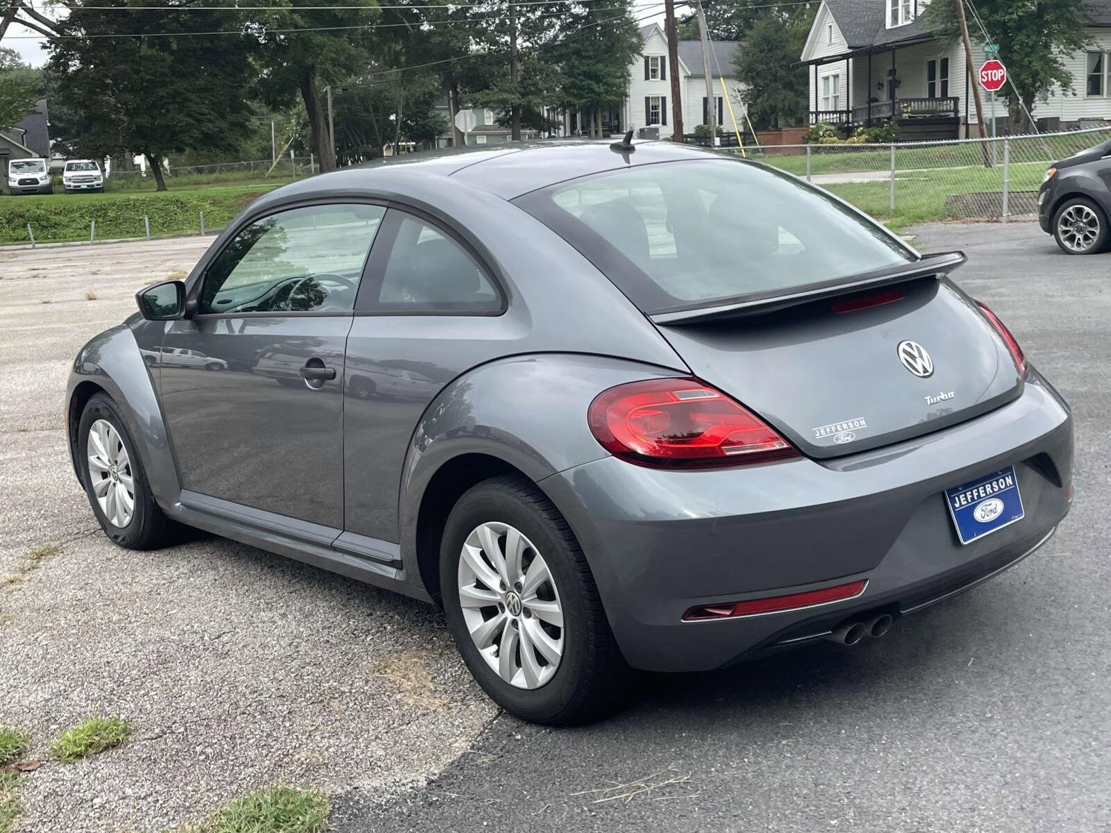 2017 Volkswagen Beetle 1.8T Classic photo 3
