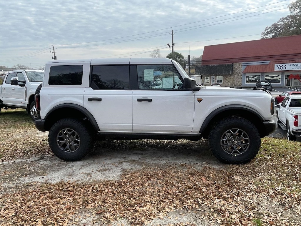 New 2025 Ford Bronco Badlands SUV
