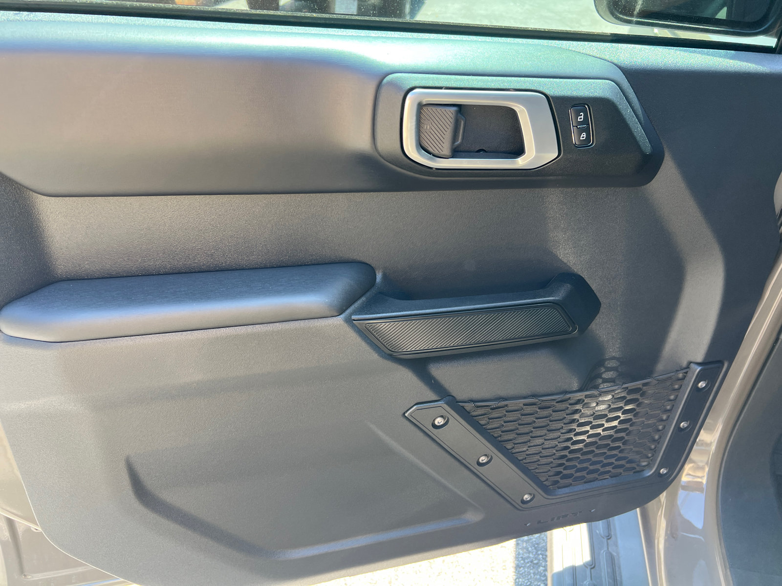 2026 Ford Bronco 4-Door Outer Banks - Photo 10