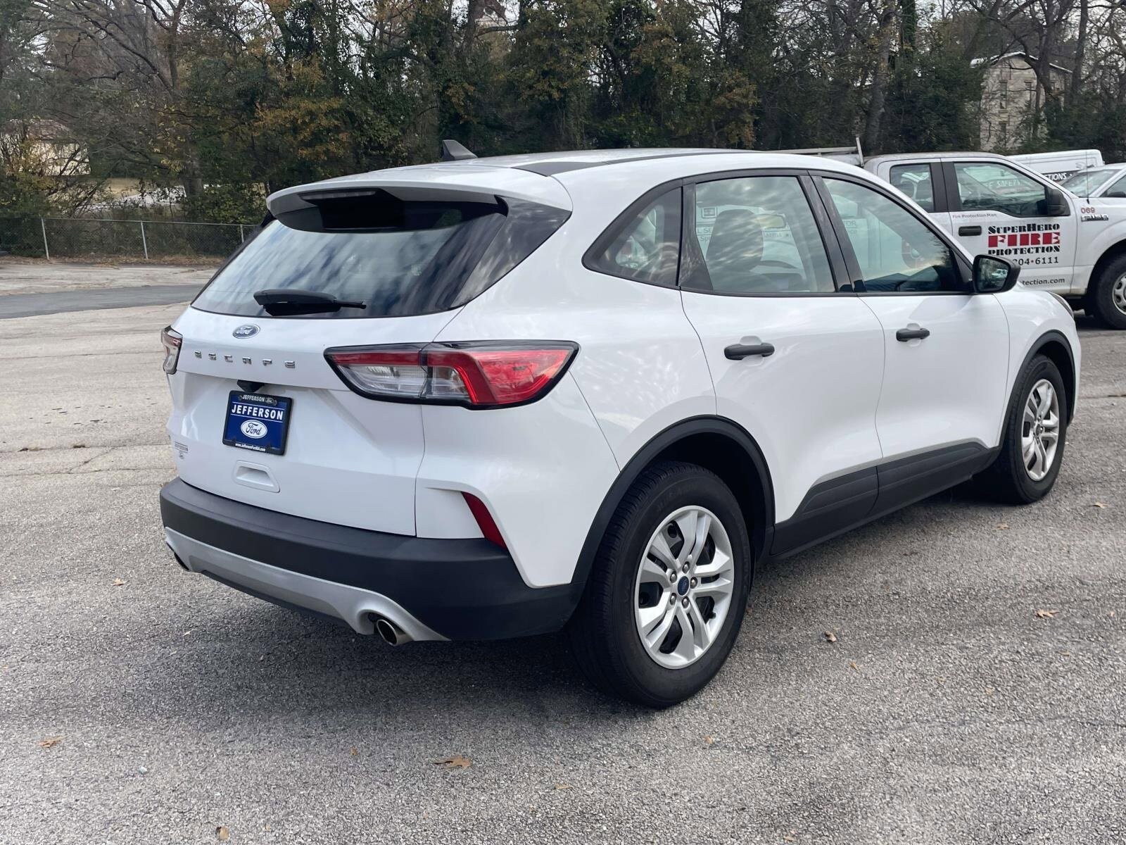 2021 Ford Escape S photo 2