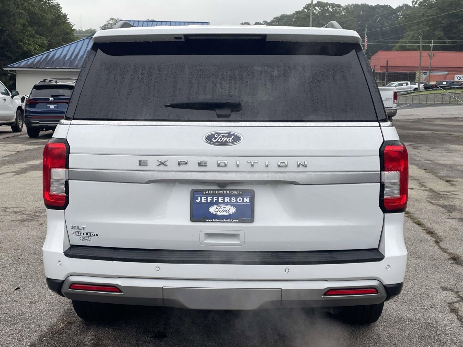 2024 Ford Expedition XLT photo 3