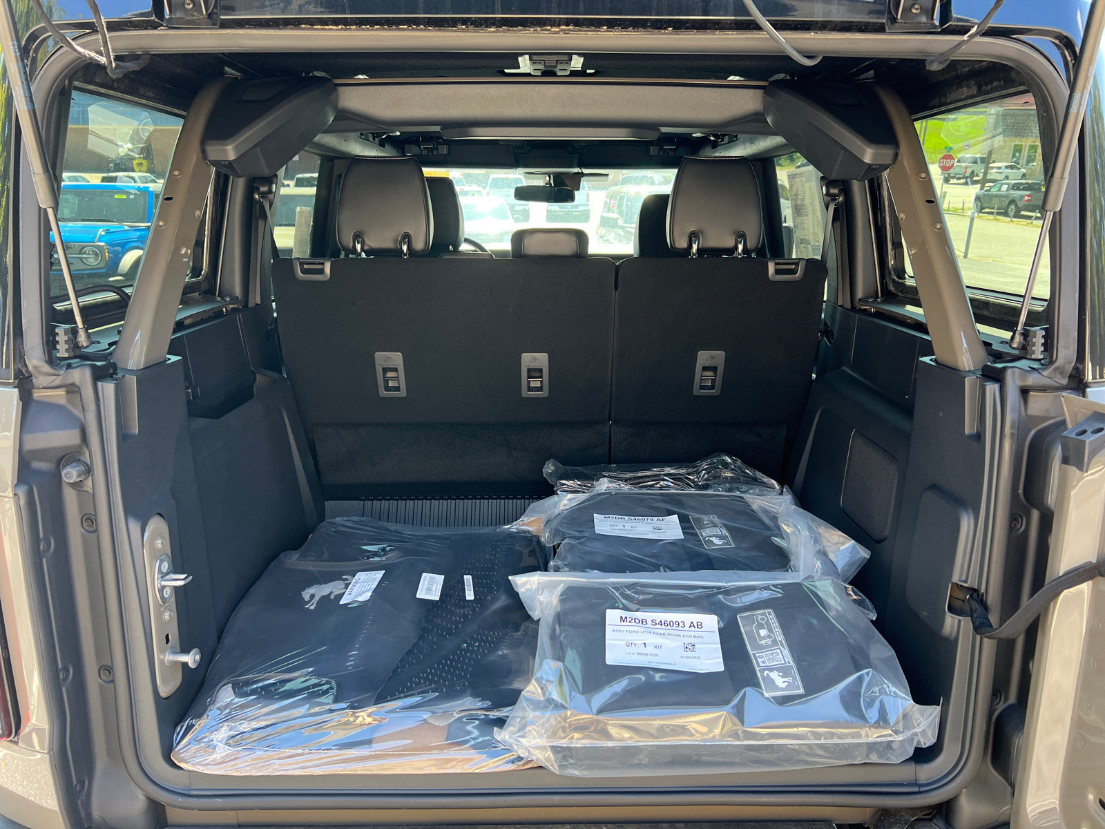 2026 Ford Bronco 4-Door Outer Banks - Photo 18