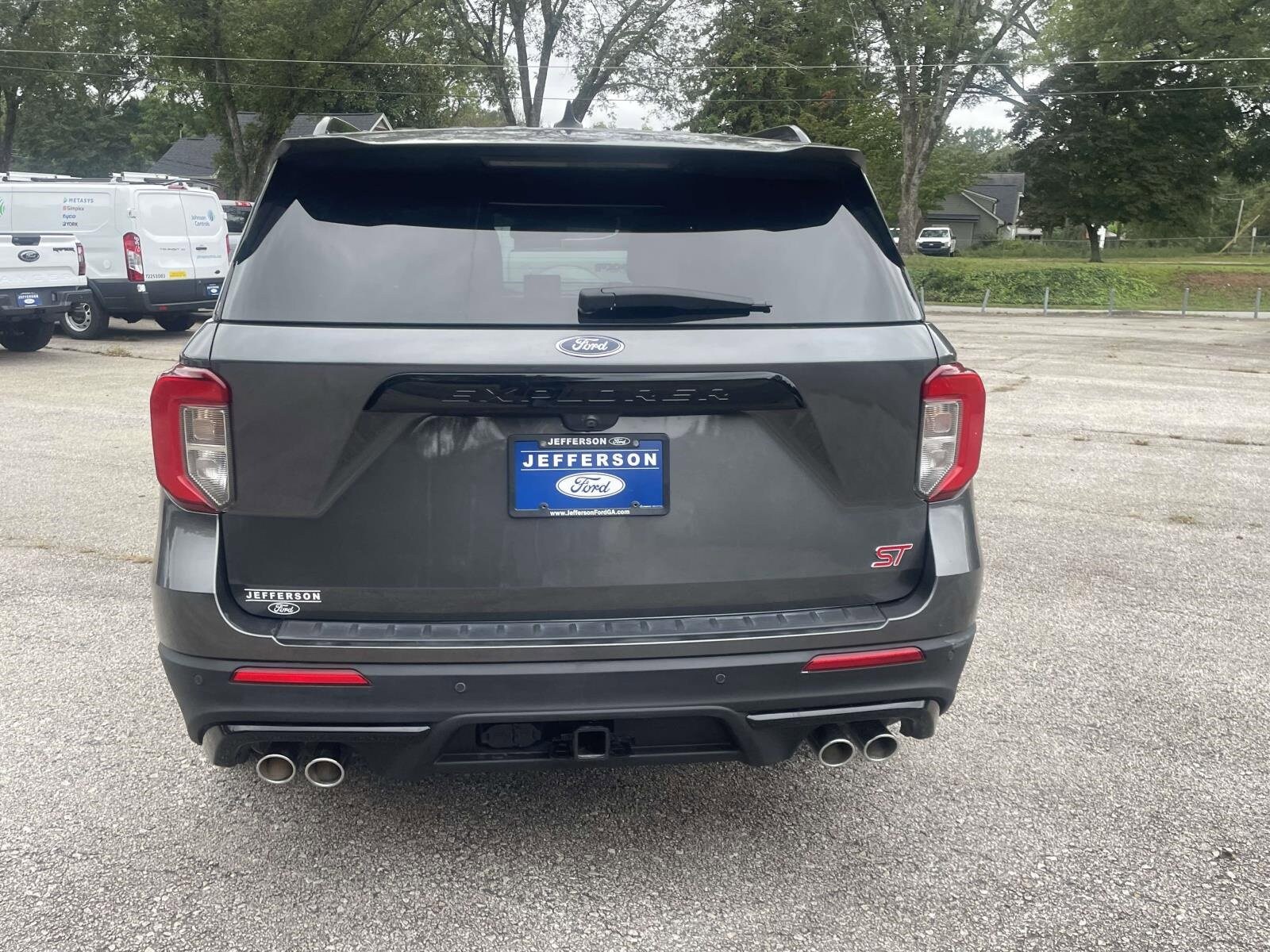 2020 Ford Explorer ST photo 2