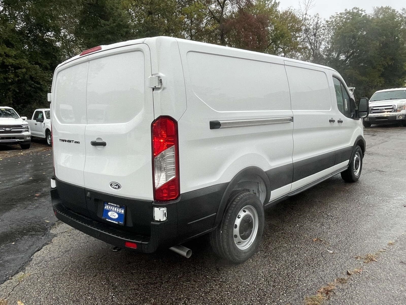2026 Ford Transit photo 4