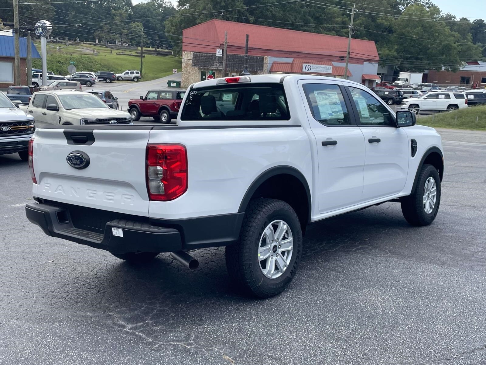 2025 Ford Ranger XL photo 4