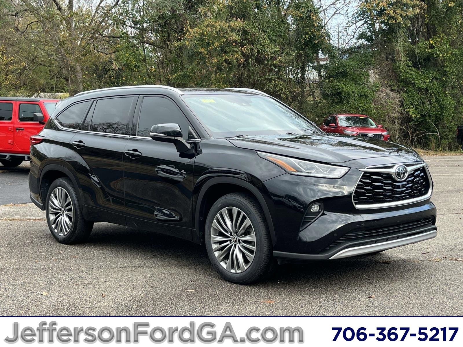 2021 Toyota Highlander Platinum's photo