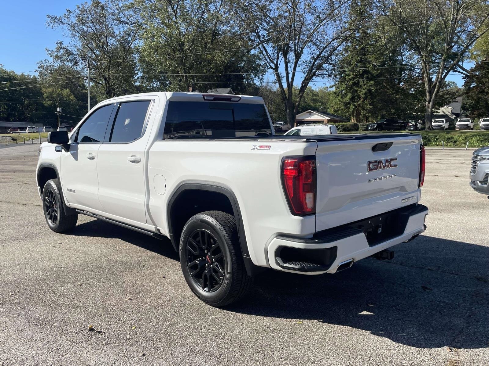 2020 Gmc Sierra 1500 Elevation photo 3