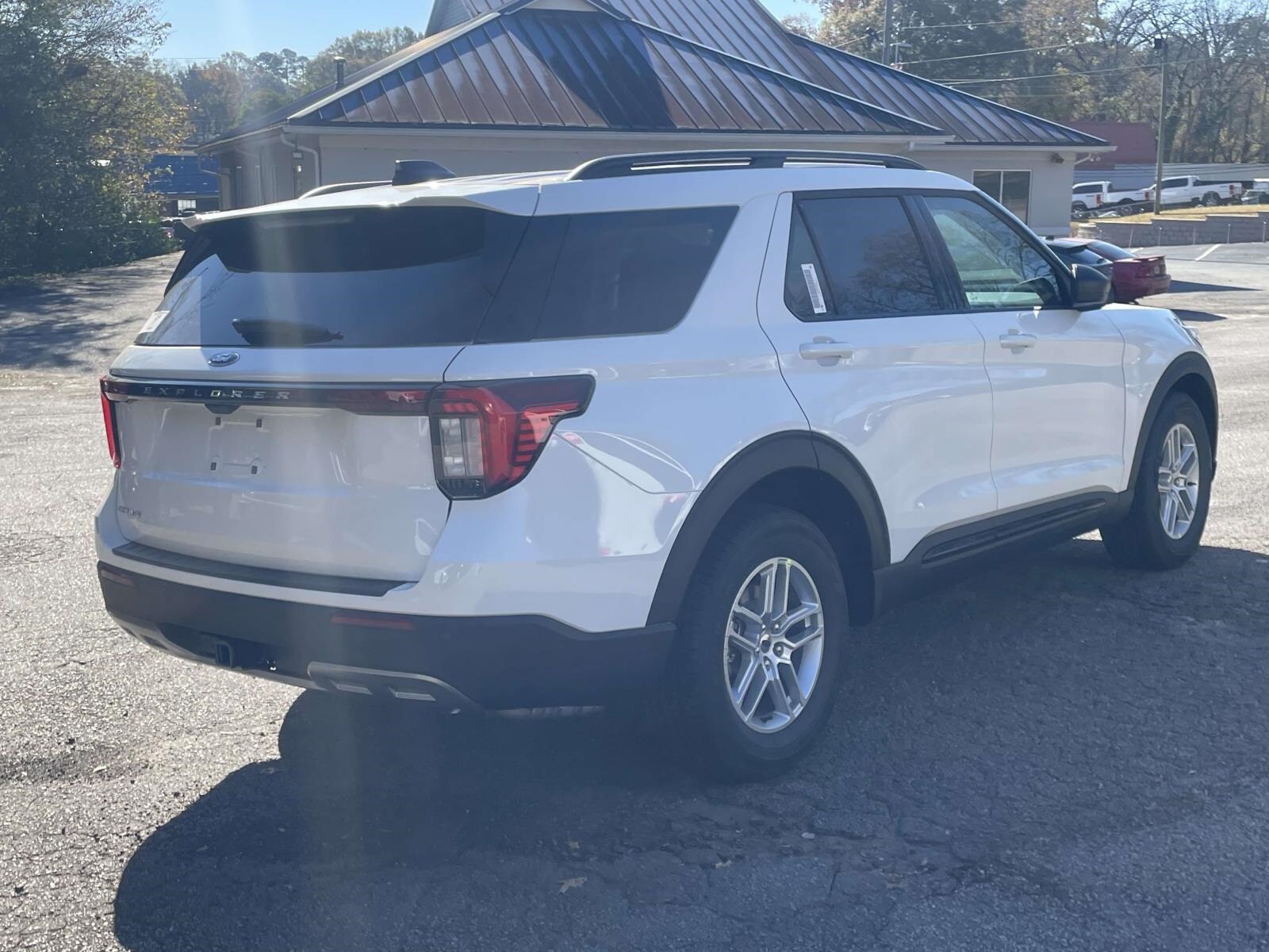 2026 Ford Explorer photo 2